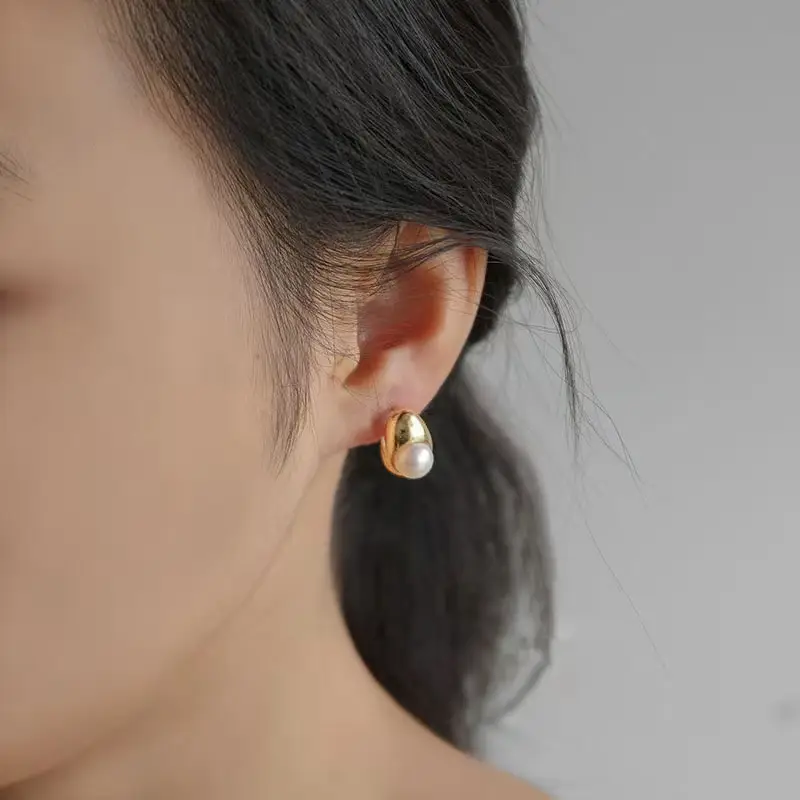 Natural Pearl Stud Earrings Gold Plated S925 Silver — feature 5
