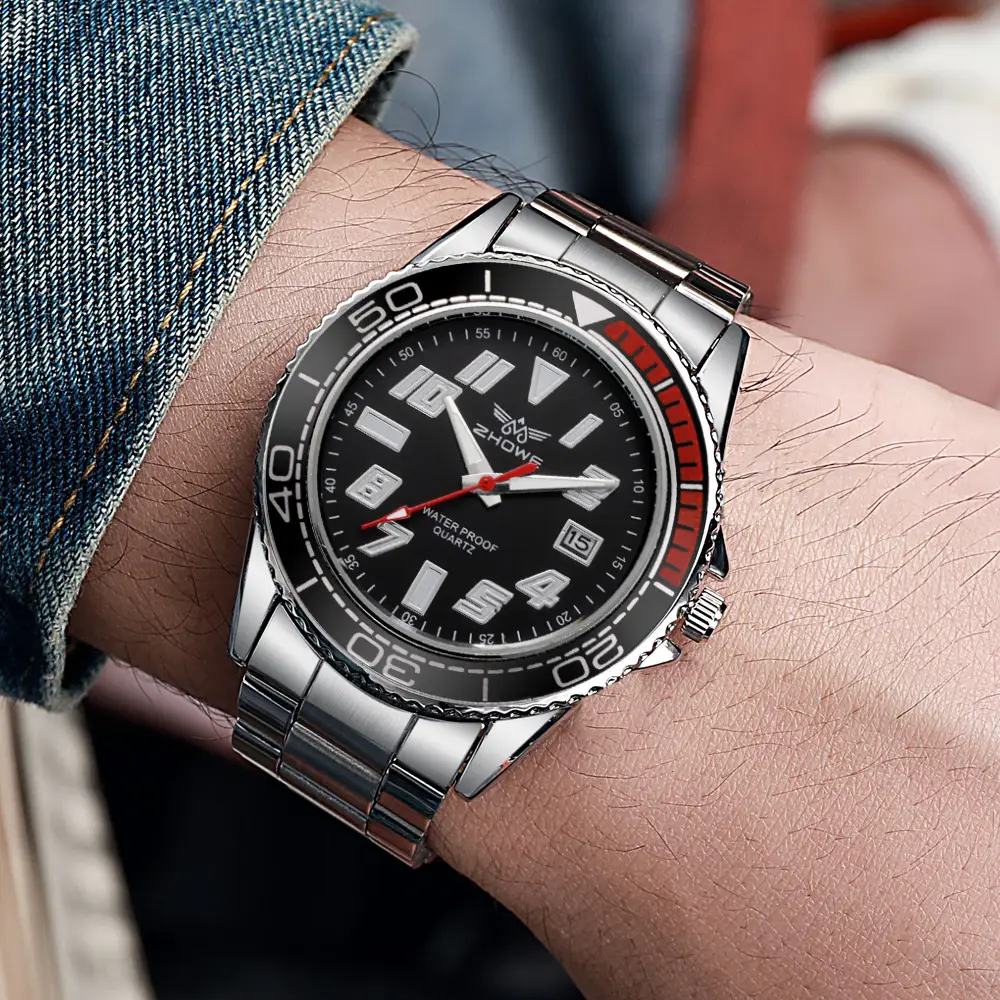 Men's Quartz Watch with Large Display & Stainless Steel Band — feature 4
