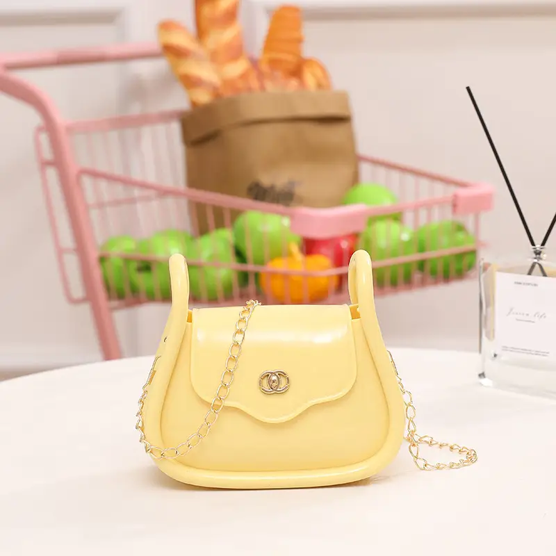 Women's Green Shoulder Bag 2023 Fashion Trend