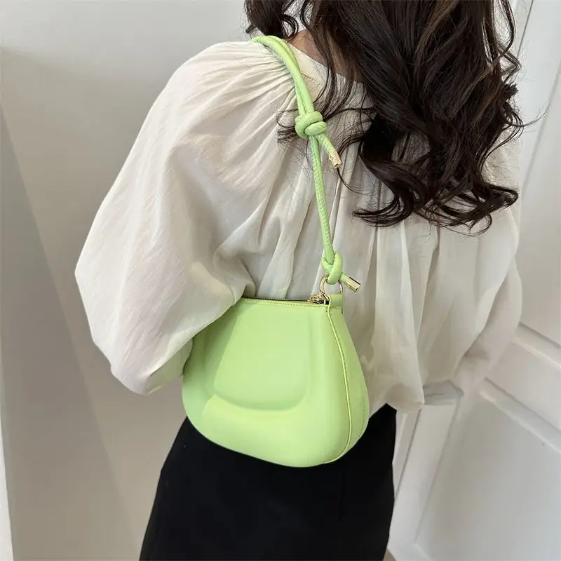 Beige High-End Women's Shoulder Crossbody Bag 2026 - Image 9