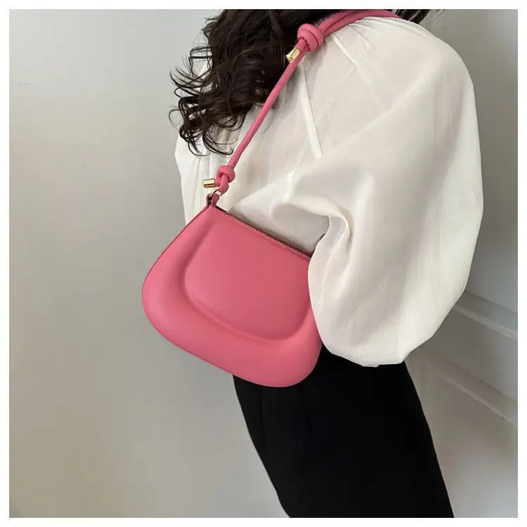Beige High-End Women's Shoulder Crossbody Bag 2026 — feature 32