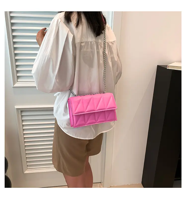 Women's Chain Shoulder Bag 2023 New Style Square Bag — feature 16
