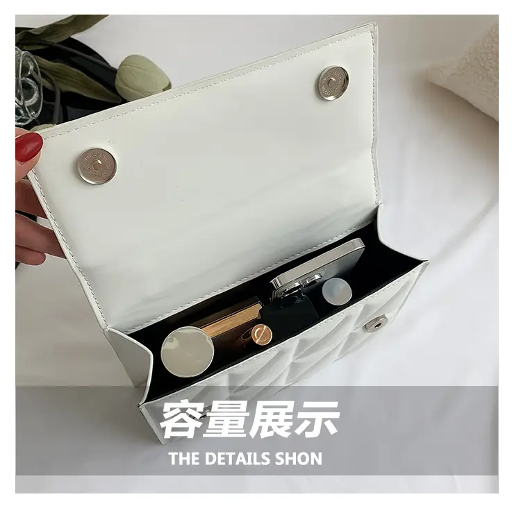 Women's Chain Shoulder Bag 2023 New Style Square Bag — feature 7