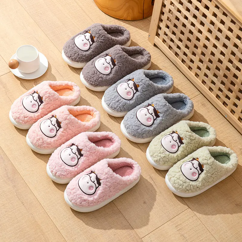 Winter Cow-Themed Cotton Slippers for Women and Couples, Indoor Home Thick-Soled Non-Slip Warm Slippers with a Soft Cushioning Feel, Cow-Style for Men - Image 7