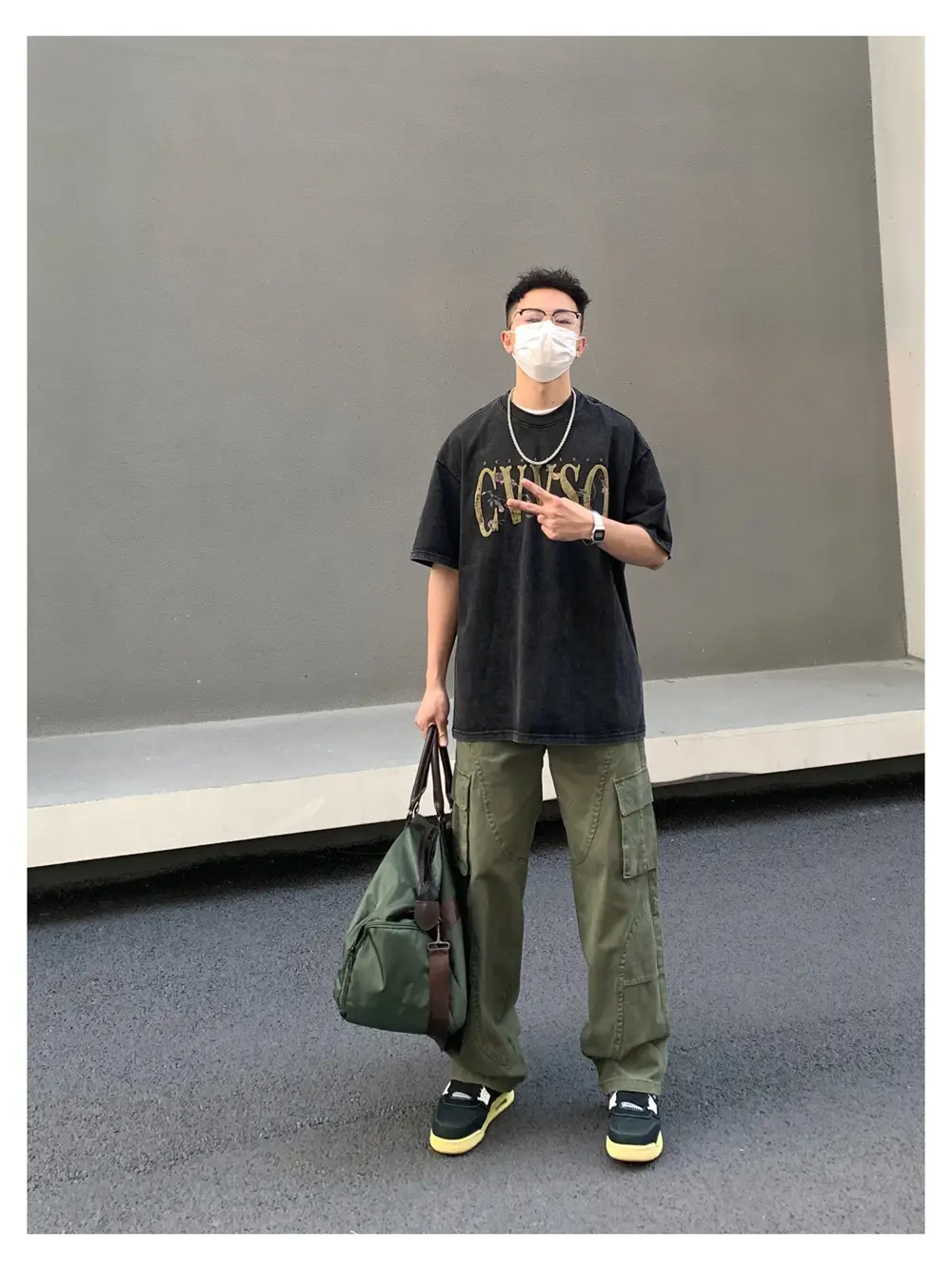 Men's Green Cargo Pants with Vintage Graphic T-Shirt — feature 12