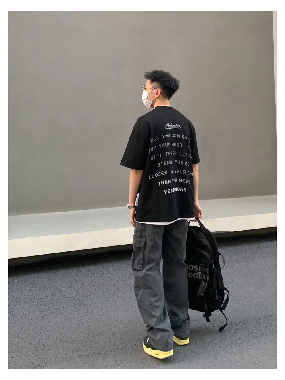 Men's Green Cargo Pants with Vintage Graphic T-Shirt — feature 18