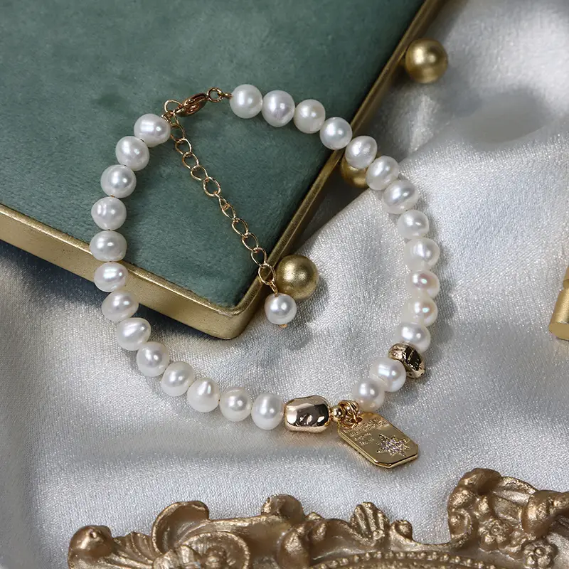 New Temperament Baroque Pearl Necklace with Snowflake Tag - Image 4