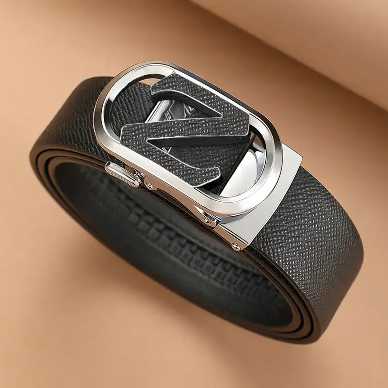 Men's Black Leather Belt with Gold Buckle - Image 5