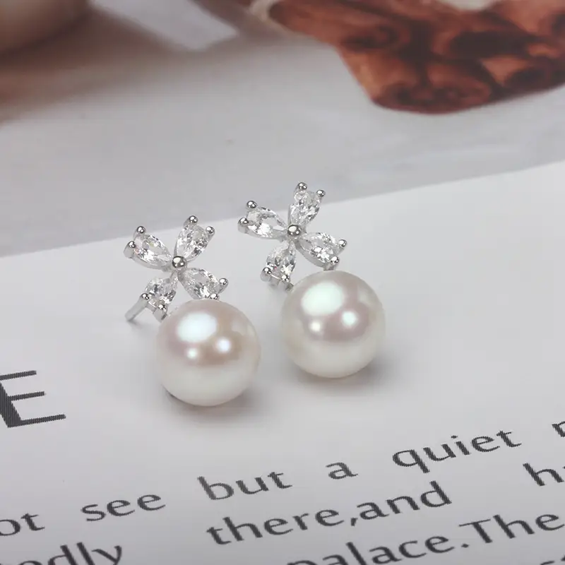 S925 Silver Pearl Earrings Four Leaf Clover 7.5mm