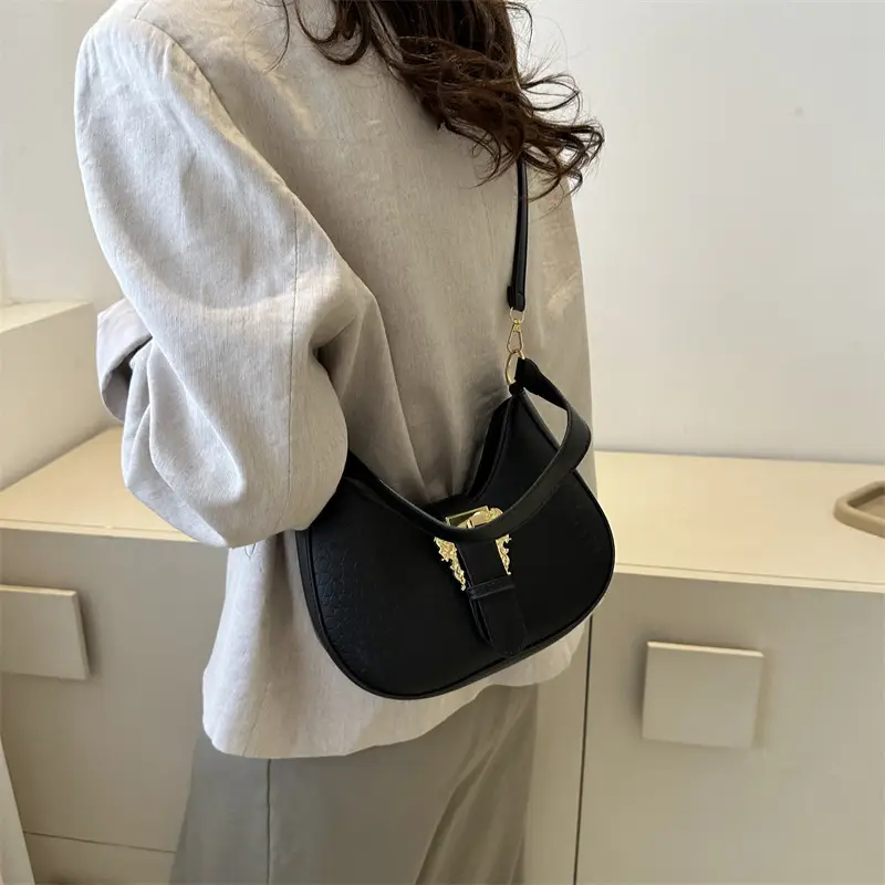 Black Korean-style Shoulder Crossbody Bag for Women - Image 8