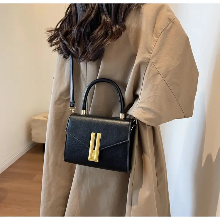 Green Textured Square Handbag for Women 2023 — feature 12