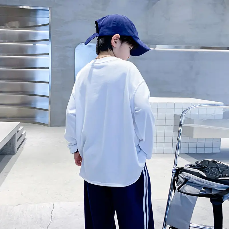 Autumn Long Sleeve T-Shirt for Boys Medium Large - Image 4