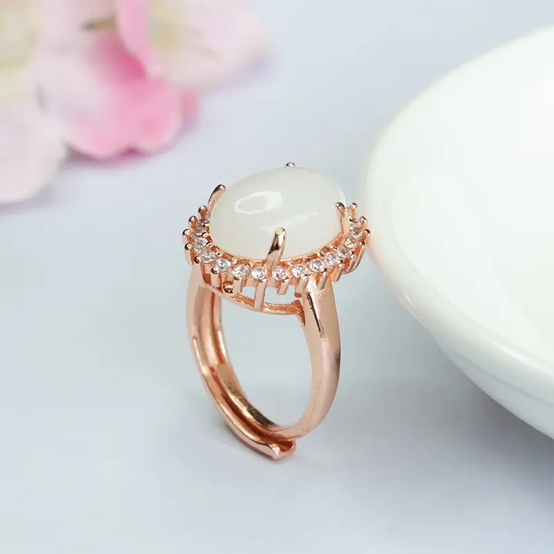 Guan Yu Hetian Jade Ring White Rose Gold — feature 10