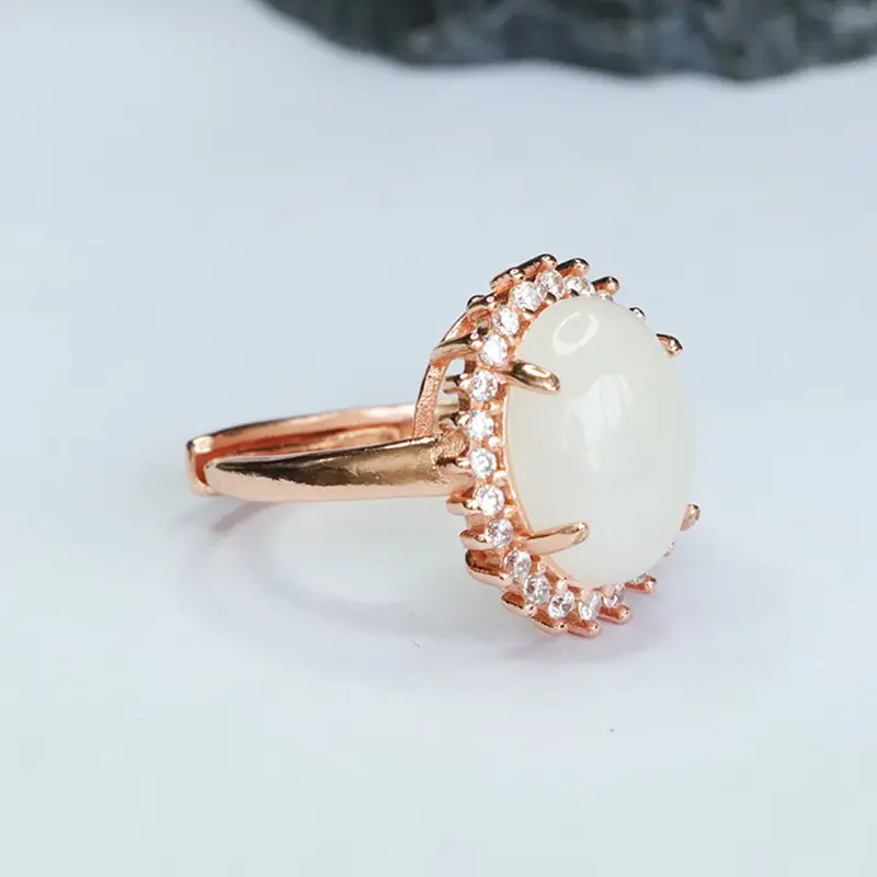 Guan Yu Hetian Jade Ring White Rose Gold — feature 8
