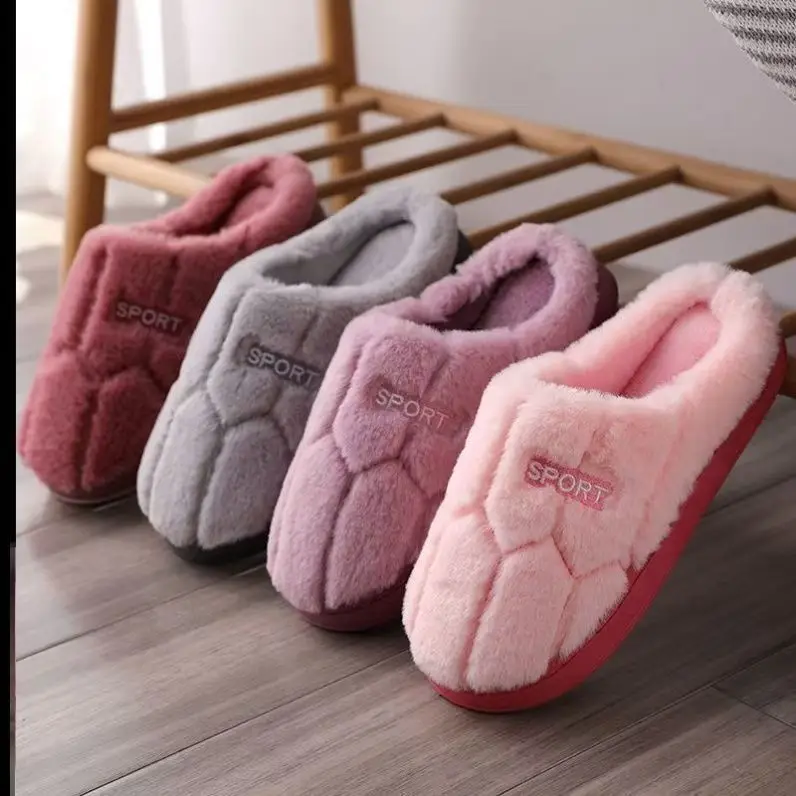 Manufacturer Cotton Slippers Wholesale Winter Women's Home New Warm Confinement Shoes Cotton Slippers Couple Non-Slip Slippers for Men