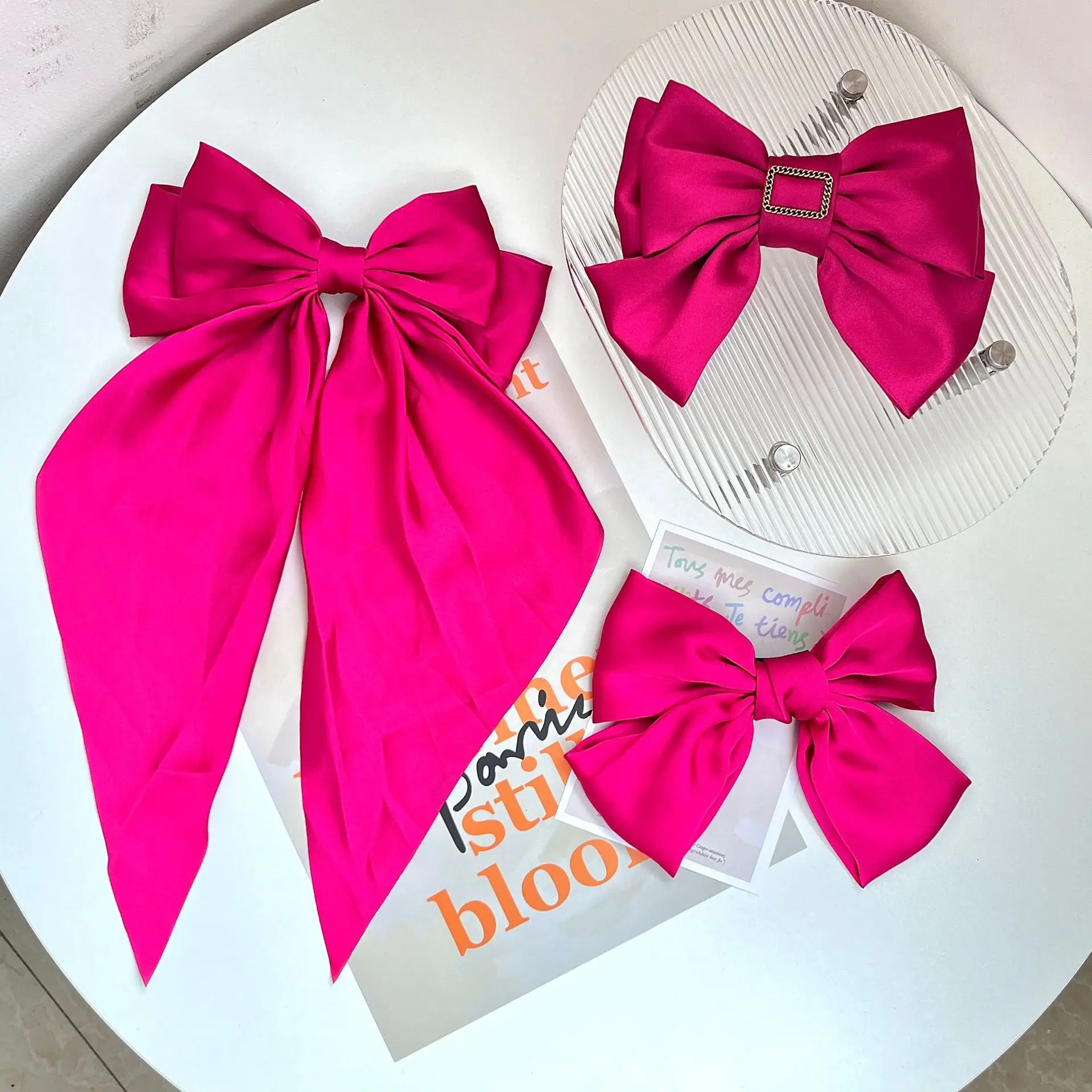Freud Rose Red Bow Hairpin Clip — feature 10