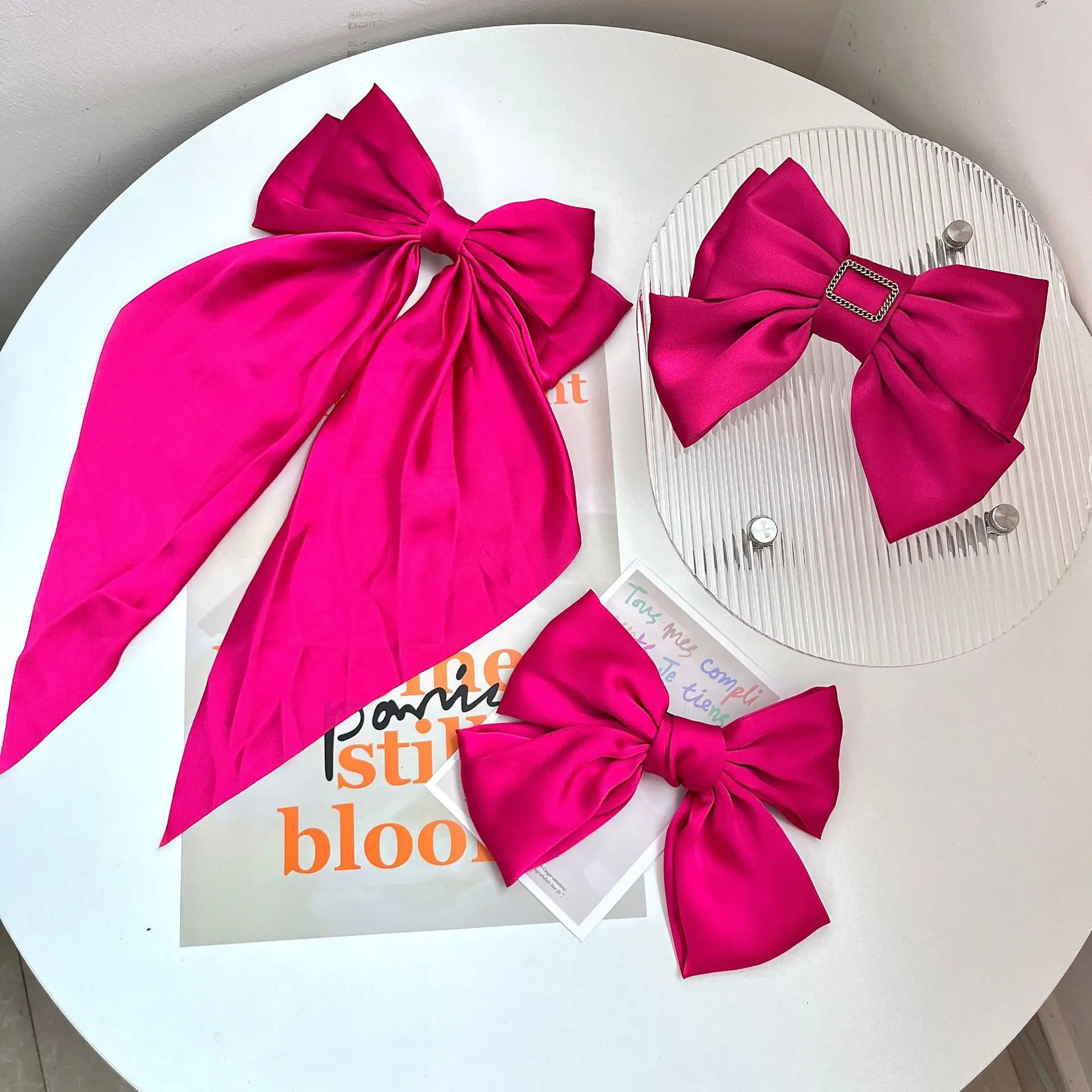 Freud Rose Red Bow Hairpin Clip — feature 13