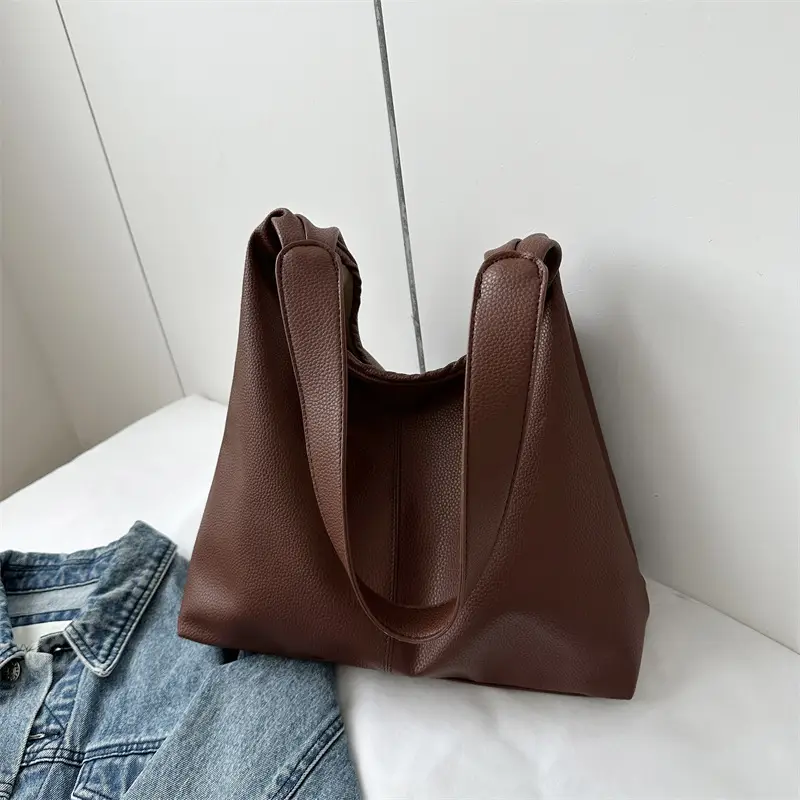 Women's Large Capacity Retro Brown Shoulder Bag 2023 - Image 7