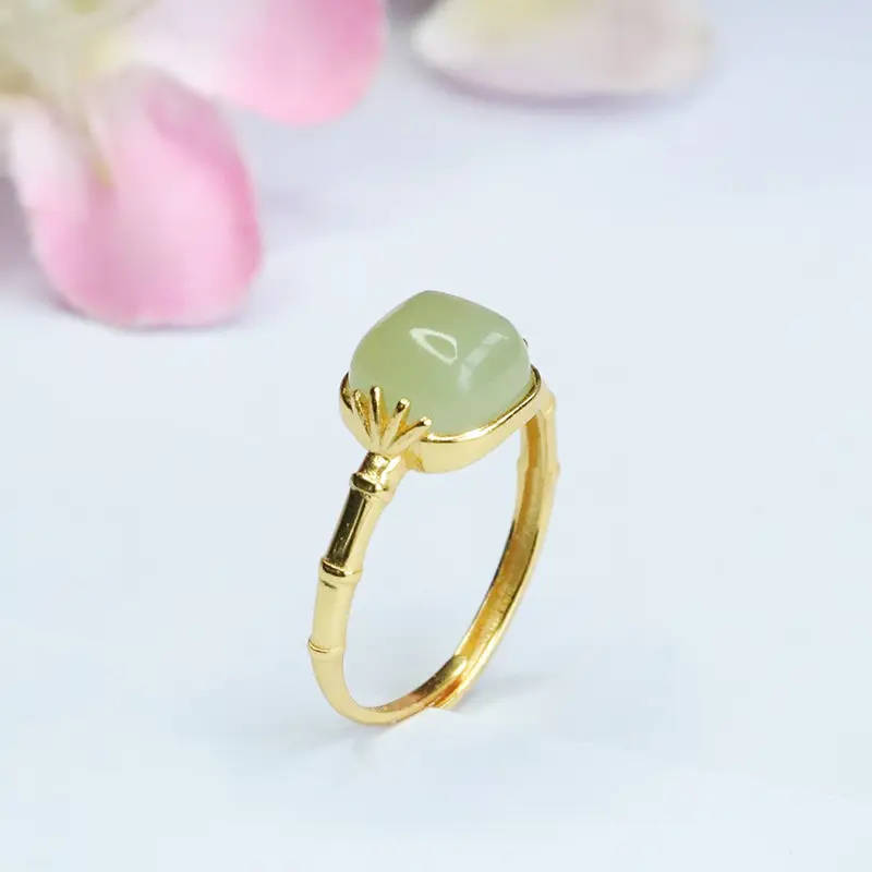 Guan Yu Inlay Ring with Hetian Jade Clear Water Small
