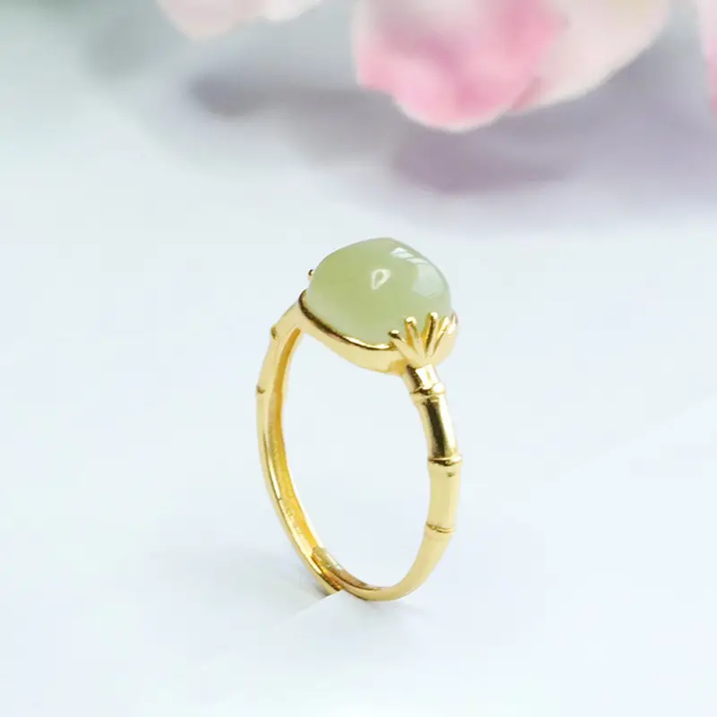Guan Yu Inlay Ring with Hetian Jade Clear Water Small — feature 11