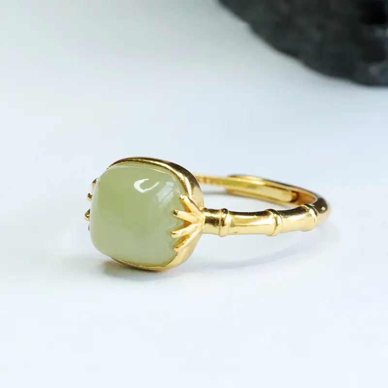 Guan Yu Inlay Ring with Hetian Jade Clear Water Small — feature 9