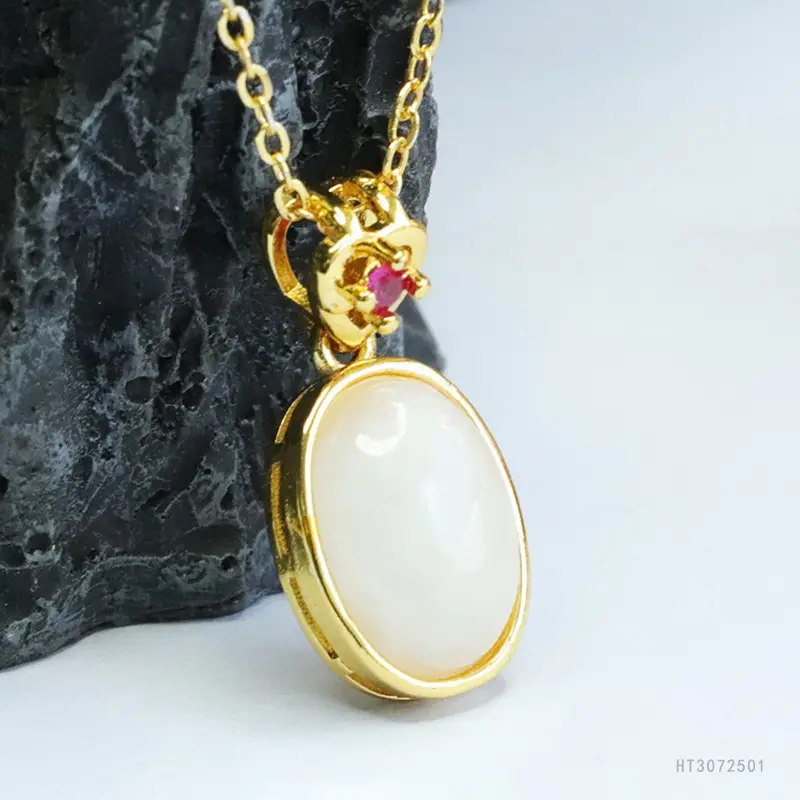 Guan Yu White Jade Heart Necklace with Gold Chain — feature 11