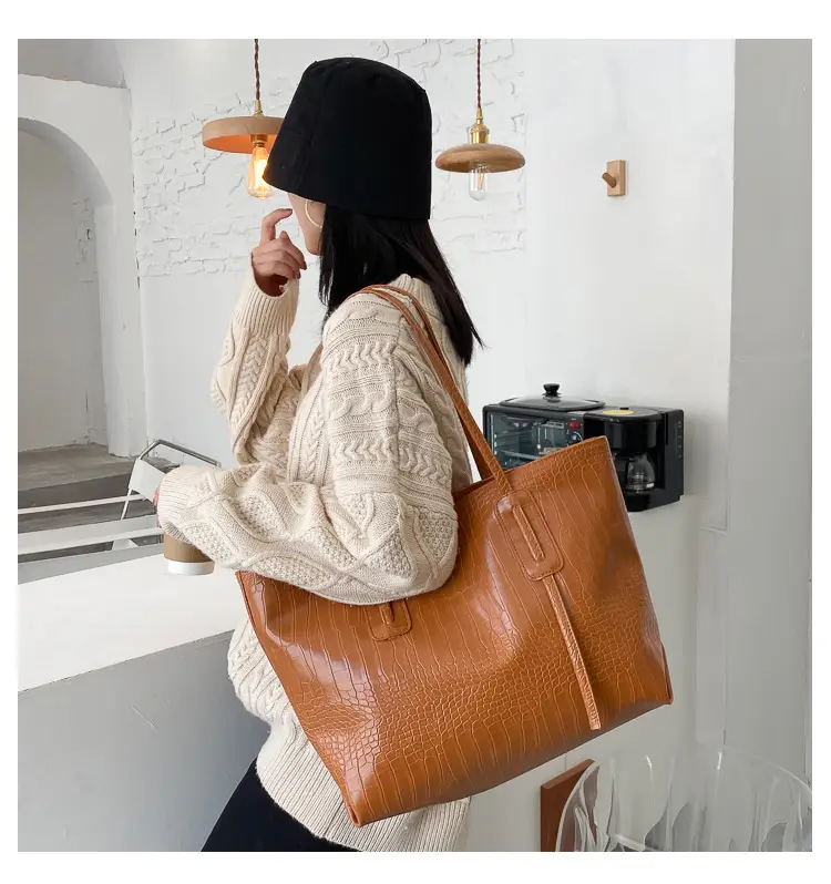 Simple Large Capacity Women's Beige Tote Bag — feature 28