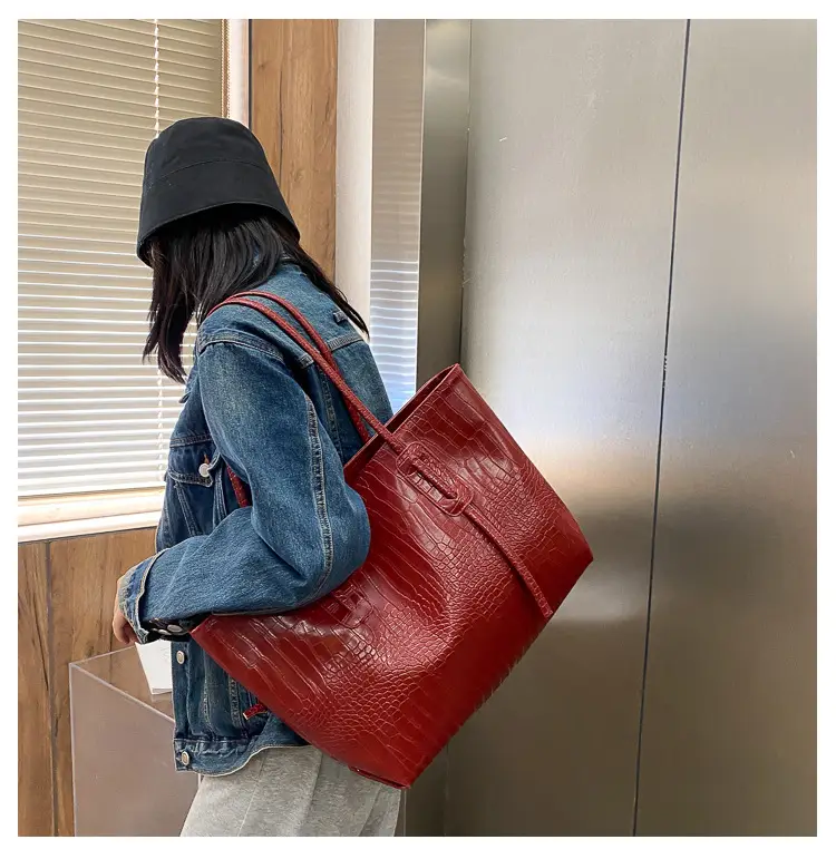 Simple Large Capacity Women's Beige Tote Bag — feature 39