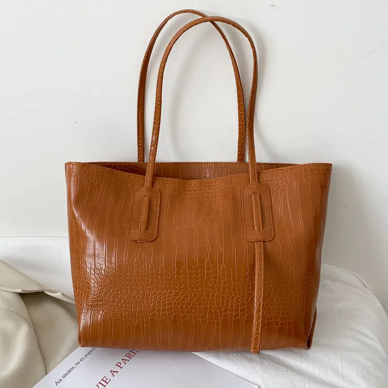 Simple Large Capacity Women's Beige Tote Bag - Image 4