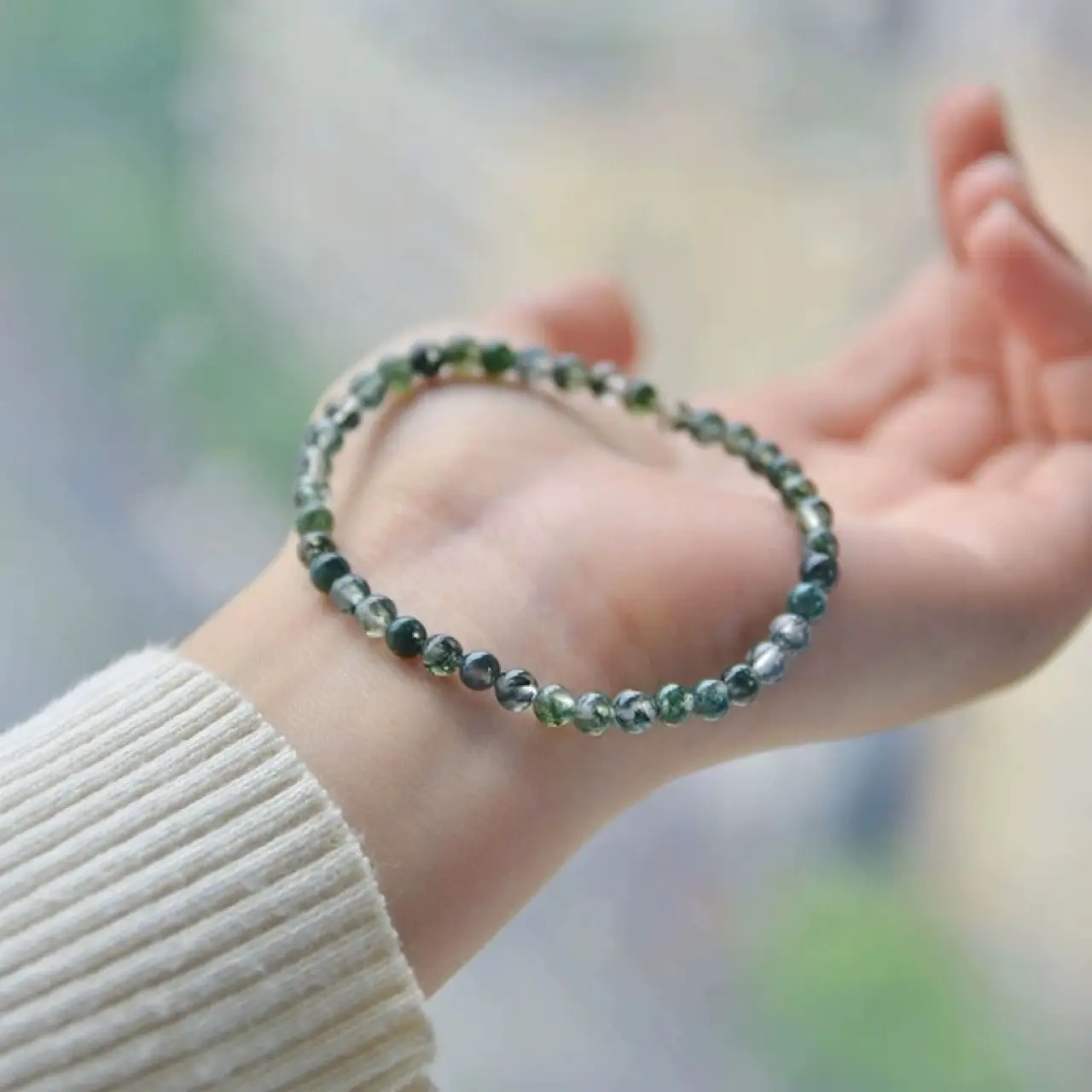 Women's Green Crystal Jade Bracelet for Summer - Image 5