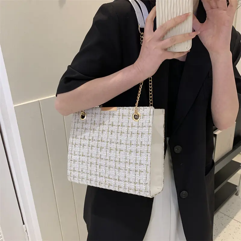 Women's Black Plaid Shoulder Bag with Gold Chain - Image 7