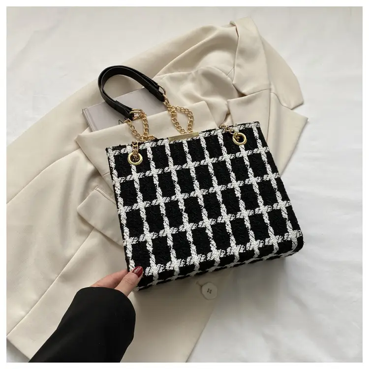 Women's Black Plaid Shoulder Bag with Gold Chain — feature 24