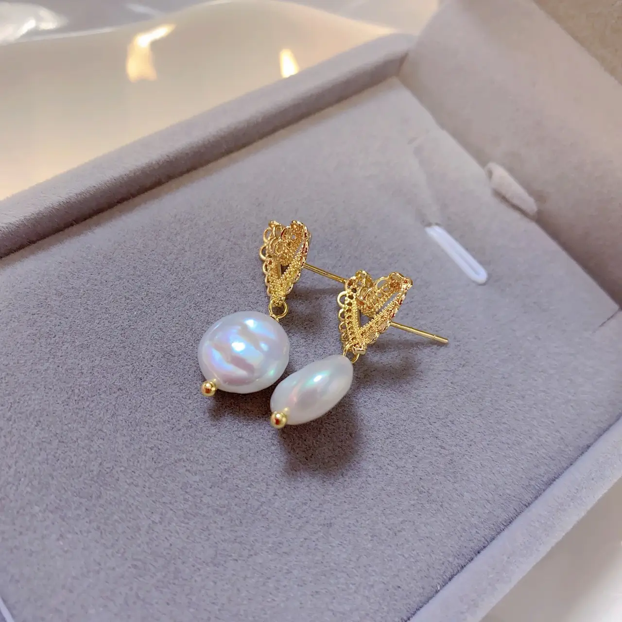 Japanese Style Pearl Heart Earrings for Women - Image 4