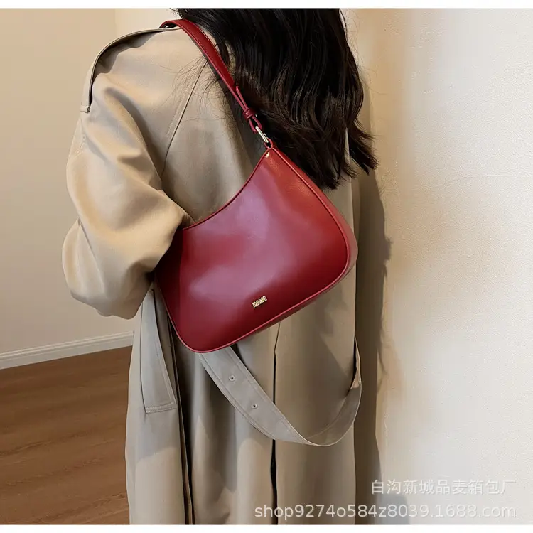 Women's Brown Leather Shoulder Crossbody Bag 2026 — feature 16