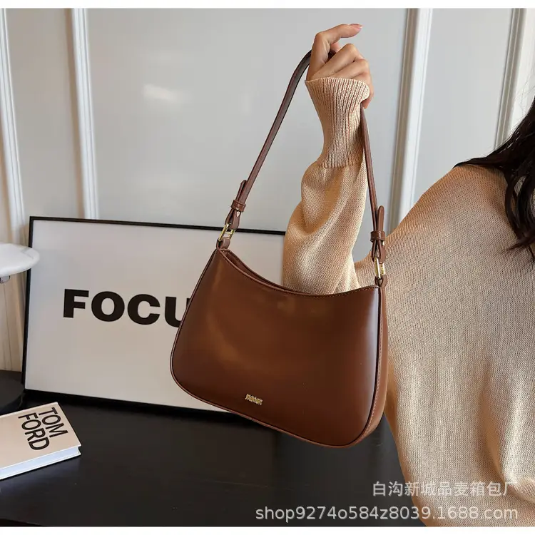 Women's Brown Leather Shoulder Crossbody Bag 2026 — feature 17