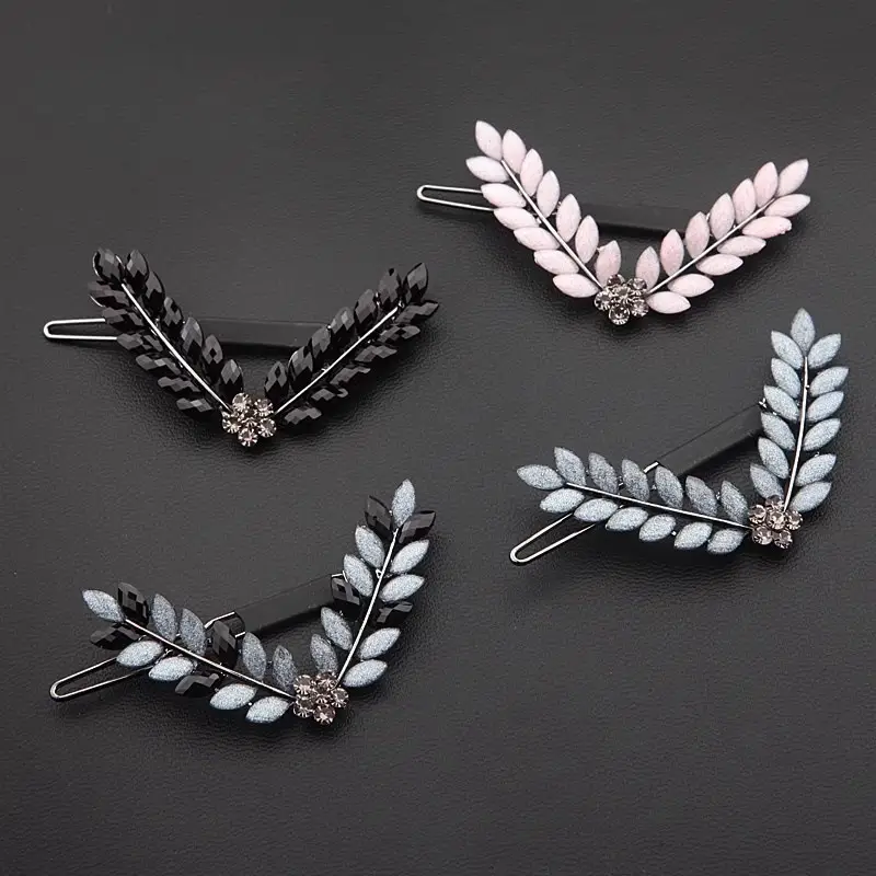 Leaf Hairpin with Silver Leaf Design - Image 7