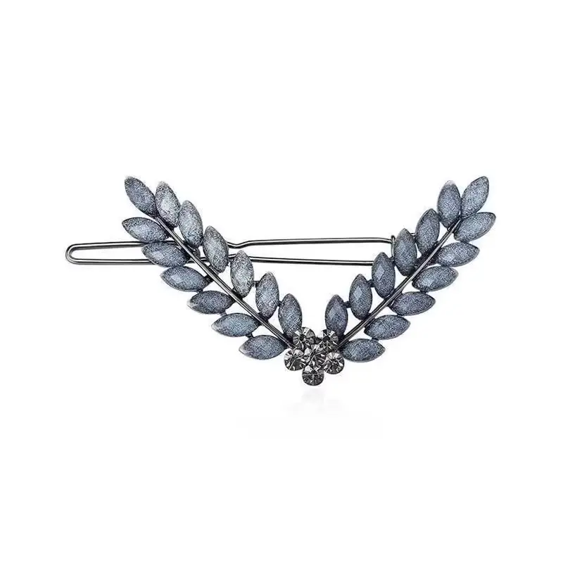 Leaf Hairpin with Silver Leaf Design - Image 9