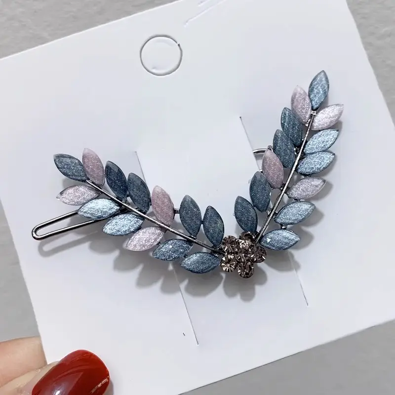 Leaf Hairpin with Silver Leaf Design - Image 3