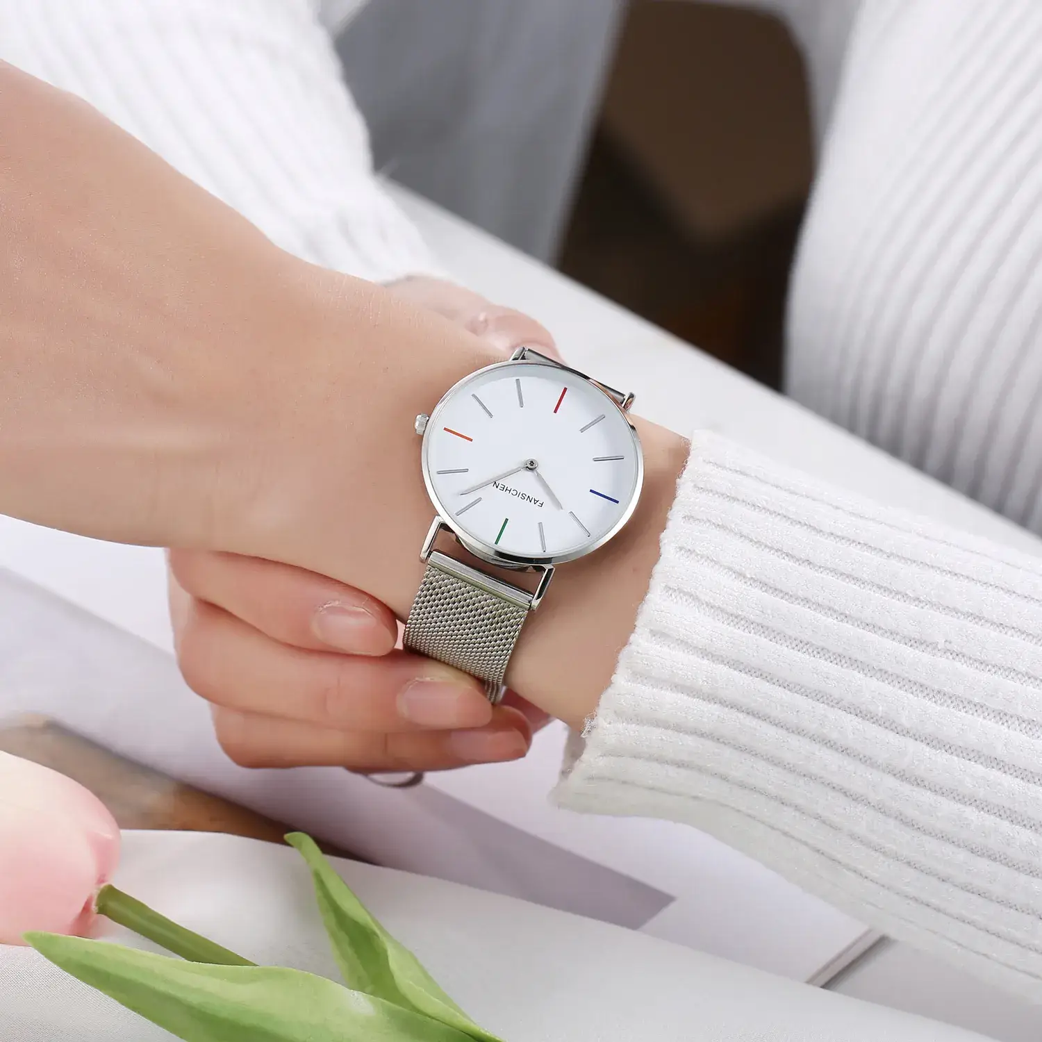 Women's Stainless Steel Quartz Watch Waterproof Luxury - Image 5