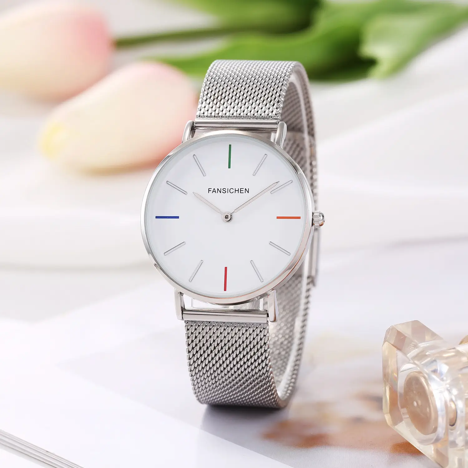 Women's Stainless Steel Quartz Watch Waterproof Luxury — feature 3