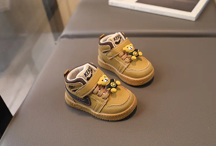Baby Sneakers Beige Soft Soled Mid-Top Casual — feature 3