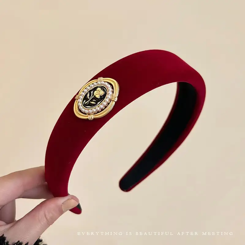 French Velvet Sponge Hair Band Red Wide Bristle — feature 24