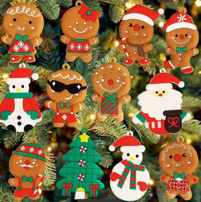 Classic Christmas Gingerbread Man Hanging Ornaments Set