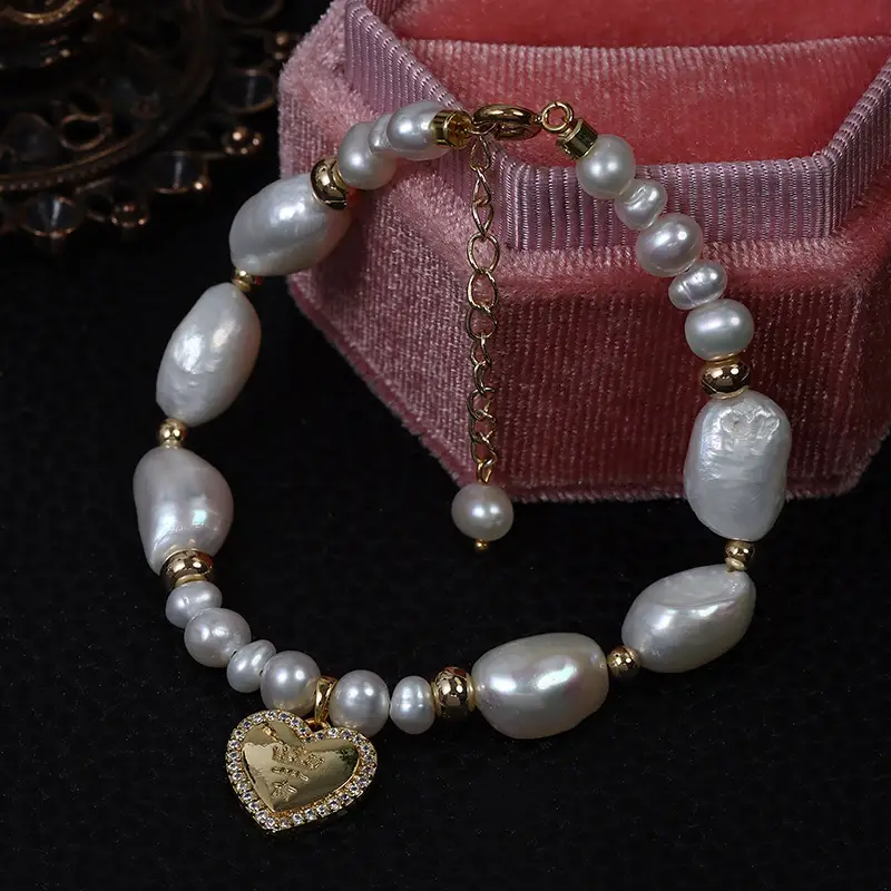 French Retro Pearl Bracelet with Heart Pendant - Image 5