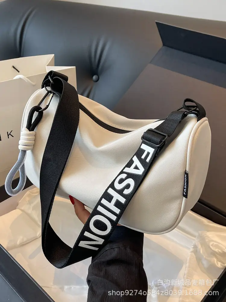 Women Crossbody Bag Black Nylon 2026 Fashion - Image 7