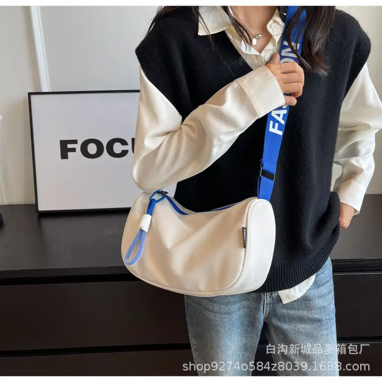 Women Crossbody Bag Black Nylon 2026 Fashion — feature 12