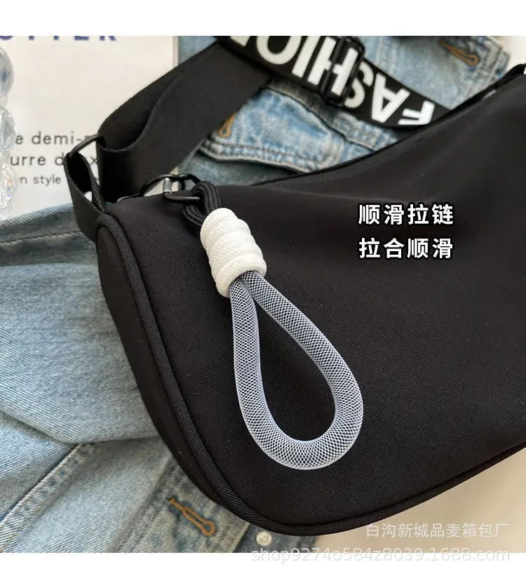 Women Crossbody Bag Black Nylon 2026 Fashion — feature 4