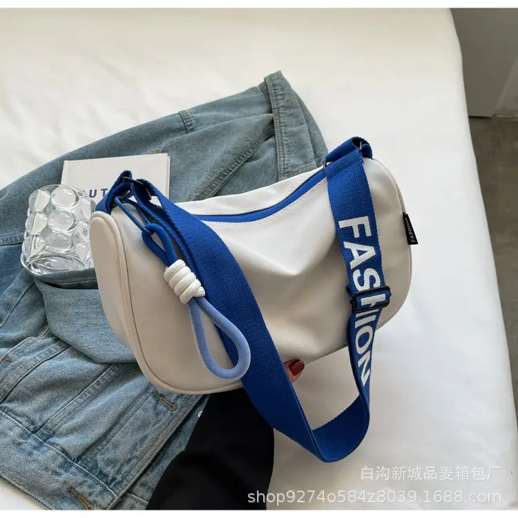 Women Crossbody Bag Black Nylon 2026 Fashion - Image 3