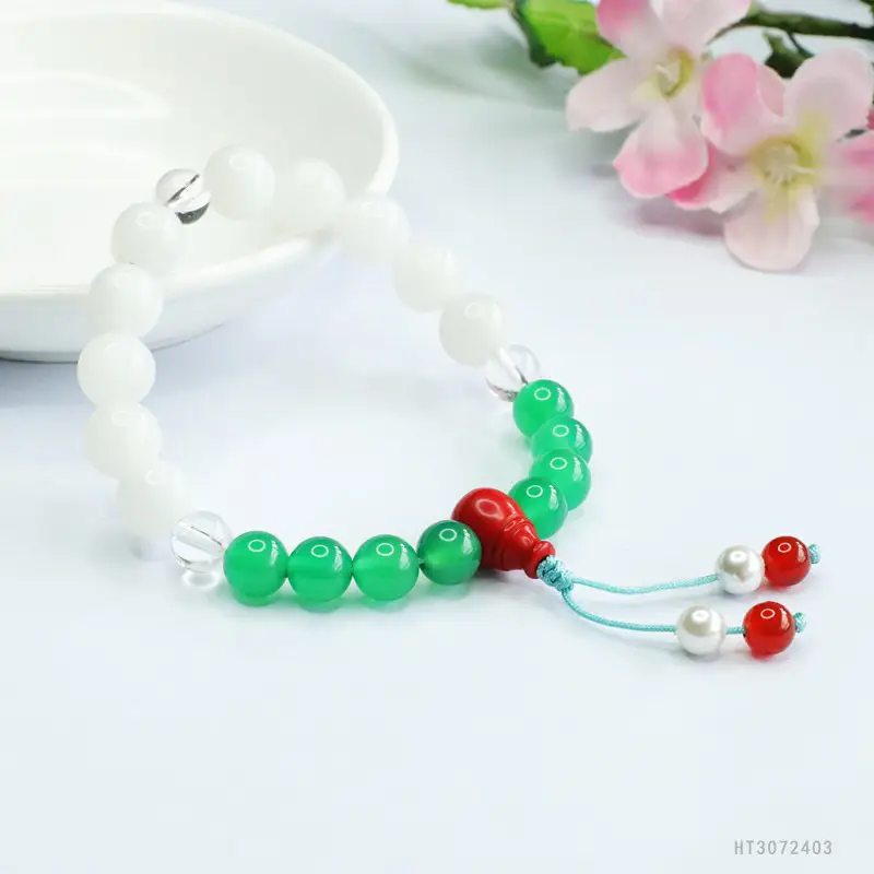 Guan Yu Jade Bracelet with 18 Green & Red Seeds - Image 4