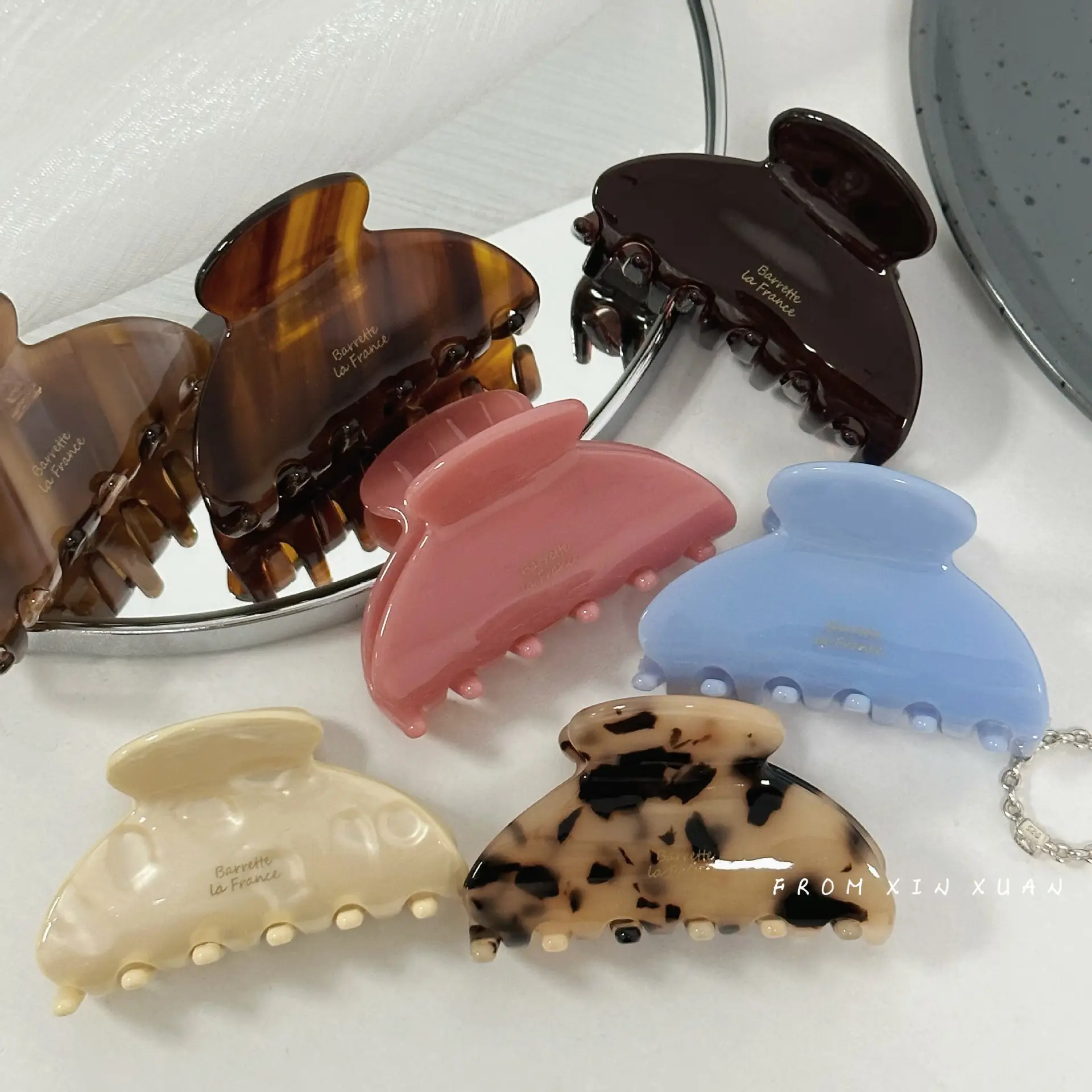 Korean Gold Label Hair Clip Medium Size Summer Versatile Candy Color Half-Tied Shark Clip